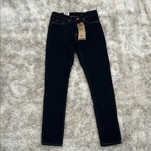 Levi's Women's Dark Blue Skinny Jeans